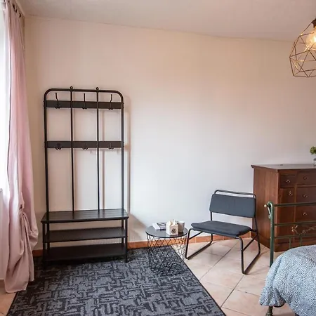 #914 - Irpinia Apartment